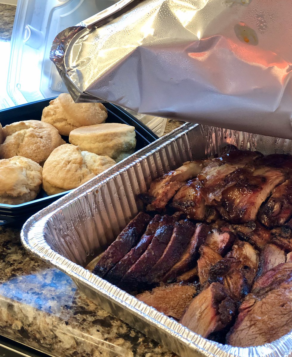 joanhansen01's tweet photo. Supporting the wonderful @Lucilles_BBQ Great people,
Great food! #thegreatamericantakeout2 https://t.co/3Iu4FfQY7K
