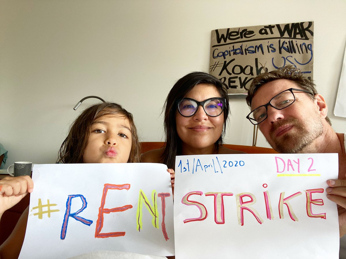 TheJaguaress's tweet photo. DAY 2 - RENT STRIKE We demand rent amnesty for all renters. No one left behind, 30% of the population pays rent in Australia, solidarity for everyone. #RentInSydney
#RentStrike #COVID_19 #NoOneLeftBehind #RentIn #rentstrikeaustralia @rentstrikeaus @patientsafe3 https://t.co/Blbds6kTB1