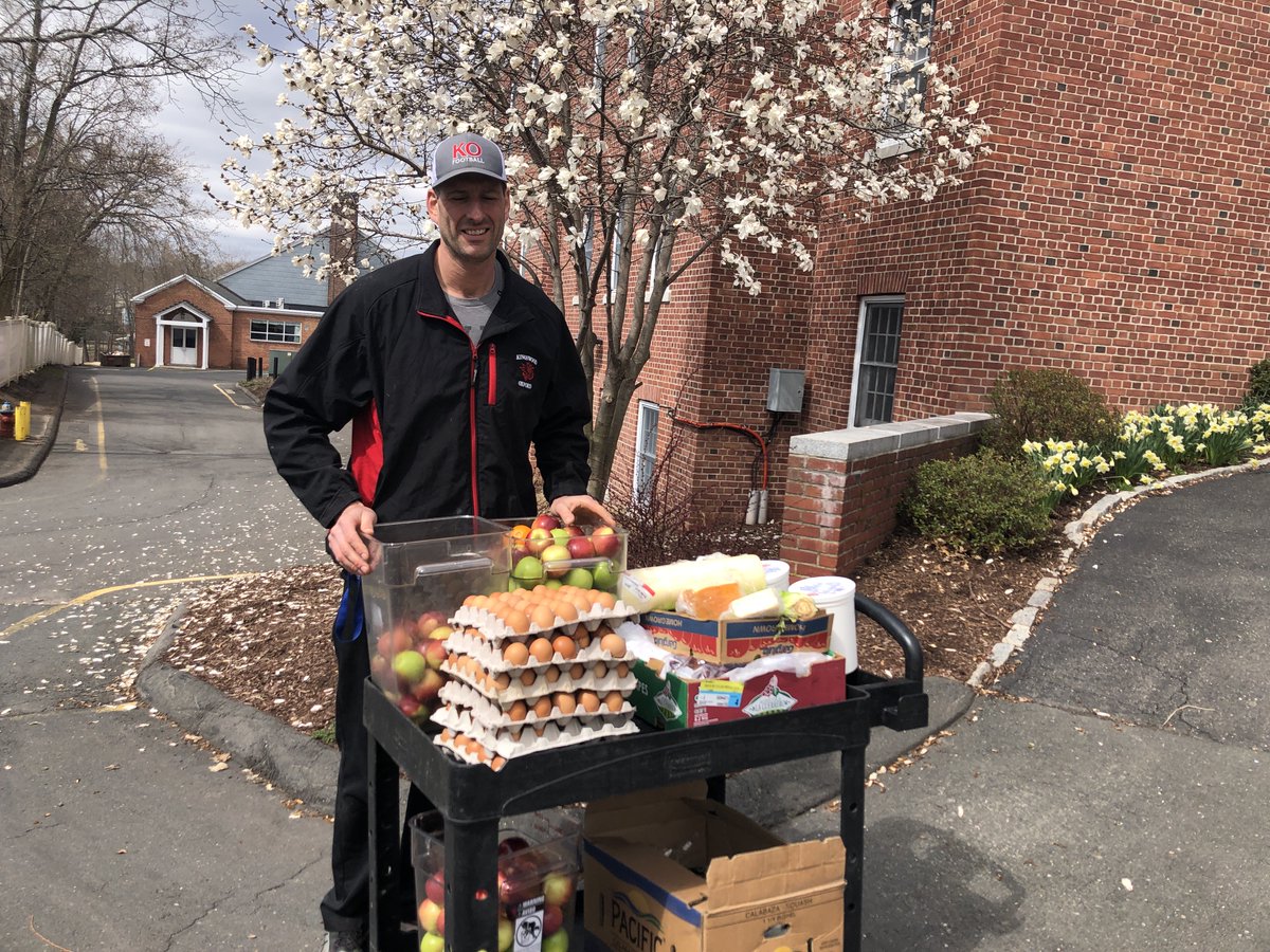 WyvernNation's tweet photo. A big shoutout to Brian Woerlen and his SAGE Dining team crew @WyvernNation.Today they donated 150 pounds of perishable food to @foodshare. #carebeyondself #corevalues @ThomasDillow @WillGilyard @a_scig https://t.co/1eaRvI9u4O