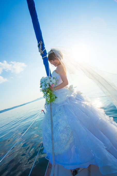 Emr Belltreeさんのイラスト一覧