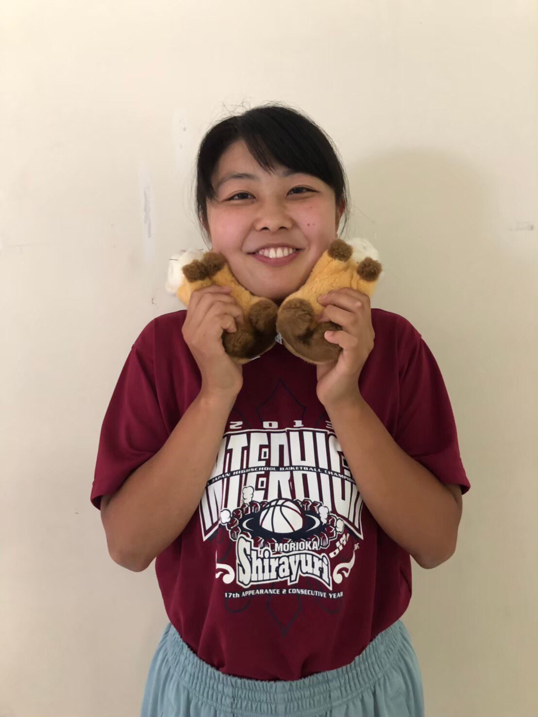 岩手大学女子ラクロス部 新歓 勝手に女ラクの部員紹介 理工学部 システム創成工学科 社会基盤 環境コース 3年 加藤陽菜 もも 元バスケ部 サイドステップの動きはバスケ部感丸出しである 困った時や 悩む時のポーズは度々みんなのネタにされて