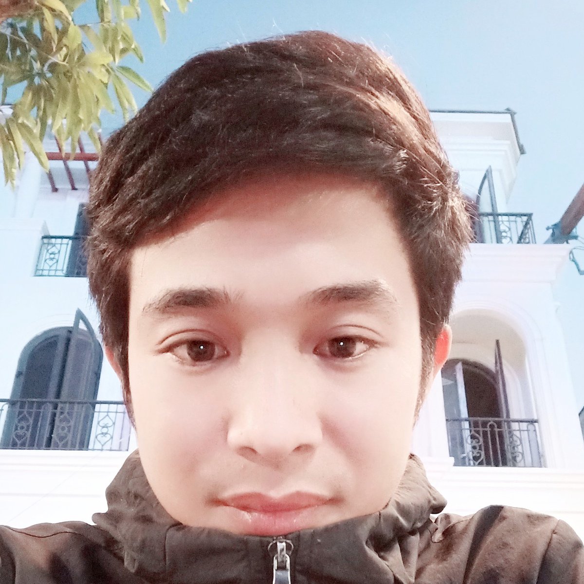 trung93107331's tweet photo. #AnhHosoMoi https://t.co/8DapSC1ajO
