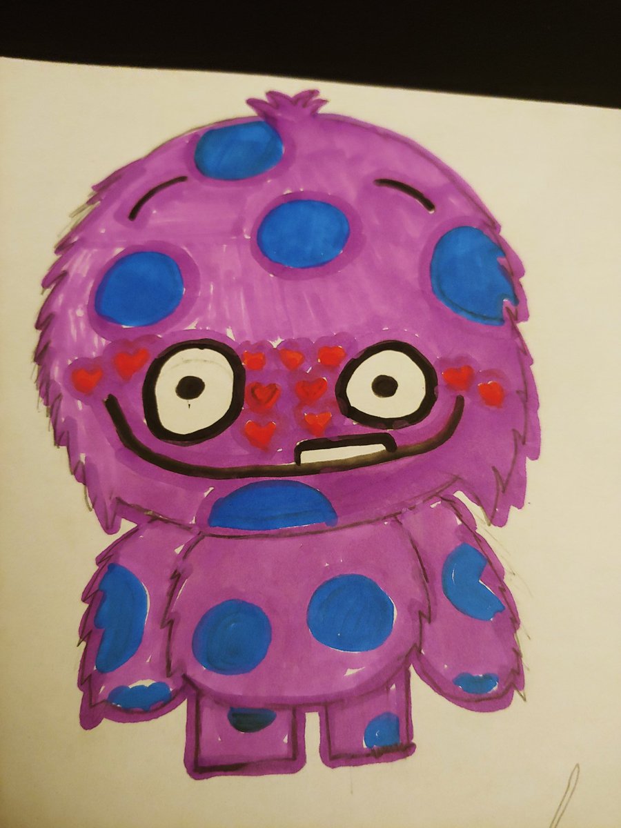 JennGi301's tweet photo. Spotted Kevin during family art time. Thanks @RobBiddulph it was fun to #DrawWithRob while staying at home.
@DavisMiddle https://t.co/oYeXDlSU0l