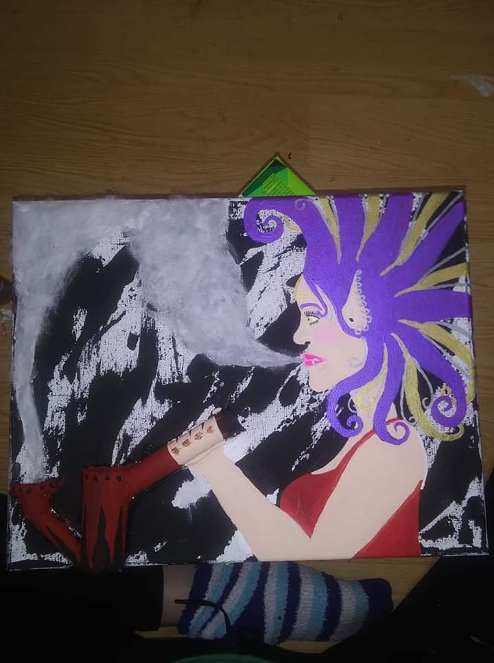 Medicalweedart's tweet photo. #punkrock #rockgirl #weedart #weed #weedstagram420 #medicalmarijuana #recycledplastic #potheadsociety #420art #weedporn #weedlife https://t.co/7k4OtBZ9oC
