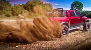 Autocosmos's tweet photo. En 2018 vimos el conceptual #RamRebelTRX y hoy ya está casi confirmado que debutará oficialmente a finales de año 😍 ¡Checa todas las cualidades off-road que incluirá esta edición bastante tosca! 😎 👉 https://t.co/cPnRcP9LPa @FCAMexico https://t.co/5NKgbq0cKM
