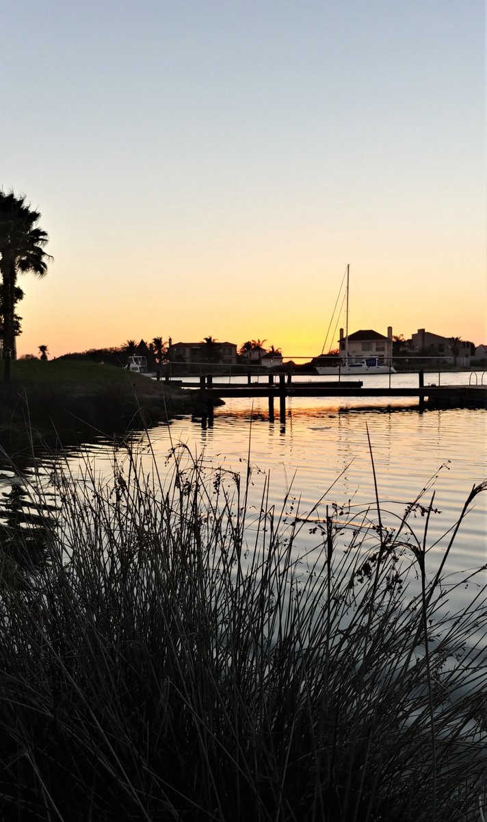 WestCoastWaySA's tweet photo. #MeetSouthAfricaLater
Every sunset brings the promise of a new dawn.
- Ralph Waldo Emerson
Happy Wednesday, Stay Safe
๐ธ@DiBrown5
@CharliesBrew is located in Port Owen, Velddrif on the West Coast Way #Foodie & #BergRoute #StaySafe #StayAtHome https://t.co/49kM1Cjc74