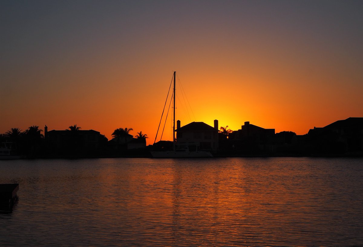 WestCoastWaySA's tweet photo. #MeetSouthAfricaLater
Every sunset brings the promise of a new dawn.
- Ralph Waldo Emerson
Happy Wednesday, Stay Safe
๐ธ@DiBrown5
@CharliesBrew is located in Port Owen, Velddrif on the West Coast Way #Foodie & #BergRoute #StaySafe #StayAtHome https://t.co/49kM1Cjc74