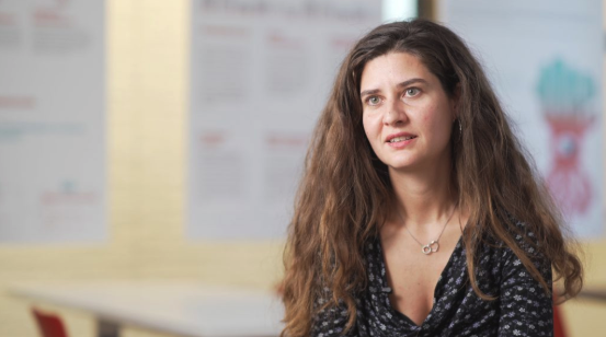 AltresEconomies's tweet photo. 🔝“Cerquem establir xarxes de suport entre persones, creant una societat més participativa i cohesionada”

👉 No us perdeu aquesta interessant entrevista a Maria Nikolopoulou, presidenta de l’Associació pel Desenvolupament dels Bancs de Temps.

🔗 https://t.co/JUCdBGjpTG https://t.co/BQGkoaN8h0