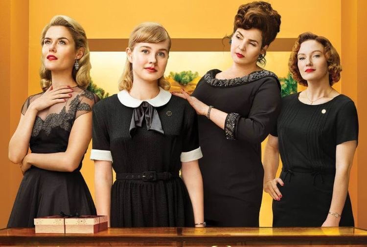 Day 5 Ladies in Black (2018)Dir. Bruce BeresfordMy rating: ★ ★ ★ ½Pretty costumes! Good ending for everyone and that made me happy 