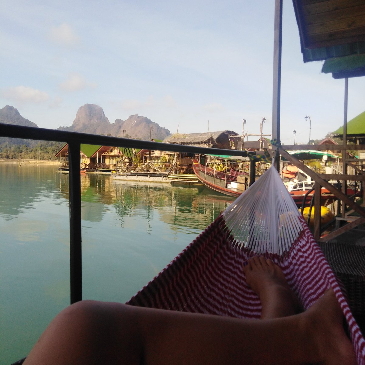 nativehabitathq's tweet photo. The good and peaceful day.
🌹
🌹
#socialdistancing
#stayhome
#tiyashammocks #hammockphuket #hammock #hammocks #hammocklife #hammockliving #hammocklifestyle #hammockthailand #hammocktime #hammocking https://t.co/4Bi9Z2m7rJ