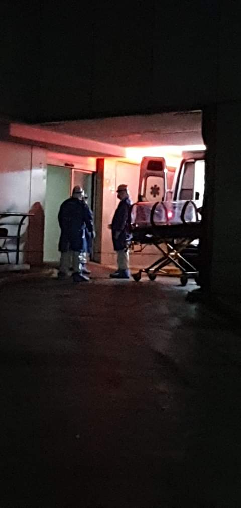 Mario_Tallas's tweet photo. ME ANDABA CAGANDO ACA POR LA CLINICA 4 Y APENAS IVA A ENTRAR Y ....
#IMSS #IMSSolidario #Celaya #Guadalupe #Monterrey #NuevoLeon @Tu_IMSS @SSalud_mx #Rts #tendencia #VoyConEncierro @santiago4kd @JaimeRdzNL @CongresoNL #FelizMiercoles #QuedateEnCasa https://t.co/EoIWp3Do6G
