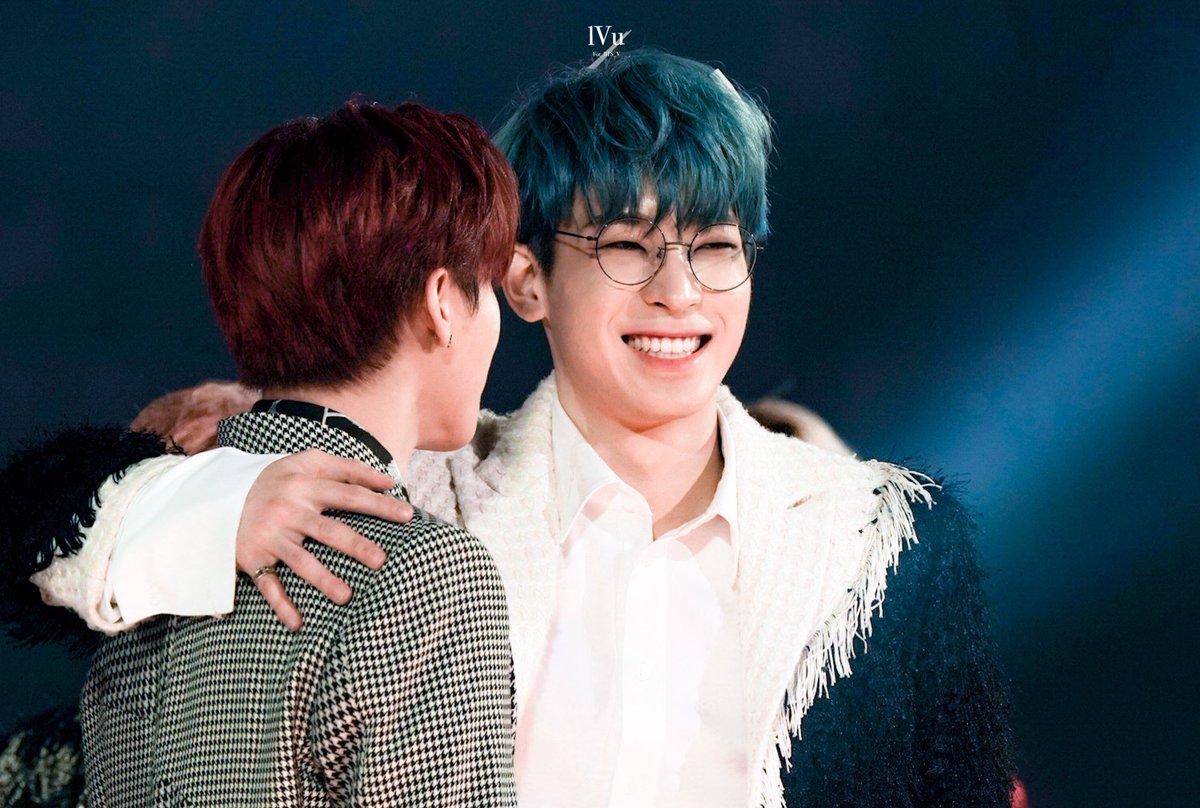 LVuBTS's tweet photo. #세븐틴⁠ #SEVENTEEN #원우 #WONWOO
#몬스타엑스 #MONSTAX #창균 #CHANGKYUN 
#happyAprilFool 💜 https://t.co/eHr7KmjUMD
