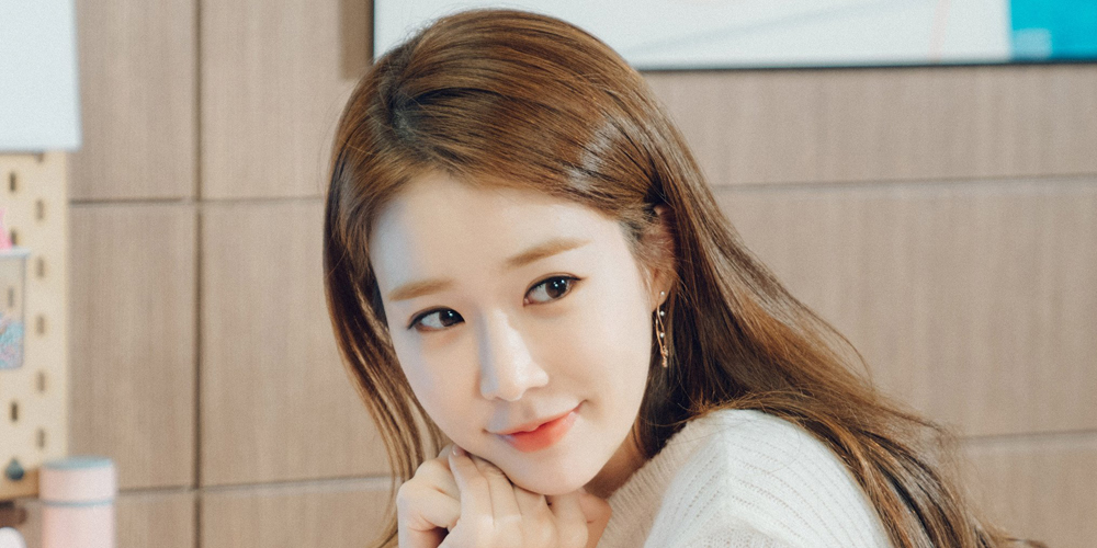 allkpop's tweet photo. Yoo In Na reportedly starring as female lead of romance drama 'The Spy Who Loved Me'
https://t.co/OplcEqcU4n https://t.co/EapIYYmYOl
