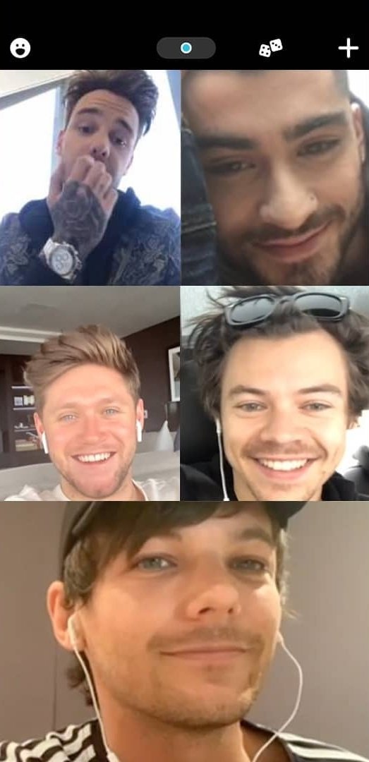 VishnuBathla's tweet photo. Hi We Are One Direction Yeah !!
Can ya hear it #WeMiss1D https://t.co/1fDQWT8SX7