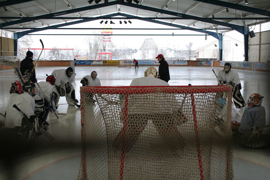 Stephan Siegfried (@stephansieg) on Twitter photo Post a picture of you coaching. Once nominated, you have 24 hours to respond, then nominate four coaches or donate $20 to a local charity.
I was nominated by <a href="/Lysenstoen/">André Lysenstøen</a>
I nominate <a href="/stfp_ch/">STFP-Goaltending</a> @DustinManko @Scheidi73 <a href="/DreamcatcherHKY/">Alfie Michaud</a> Post a picture of you coaching. Once nominated, you have 24 hours to respond, then nominate four coaches or donate $20 to a local charity.
I was nominated by <a href="/Lysenstoen/">André Lysenstøen</a>
I nominate <a href="/stfp_ch/">STFP-Goaltending</a> @DustinManko @Scheidi73 <a href="/DreamcatcherHKY/">Alfie Michaud</a>