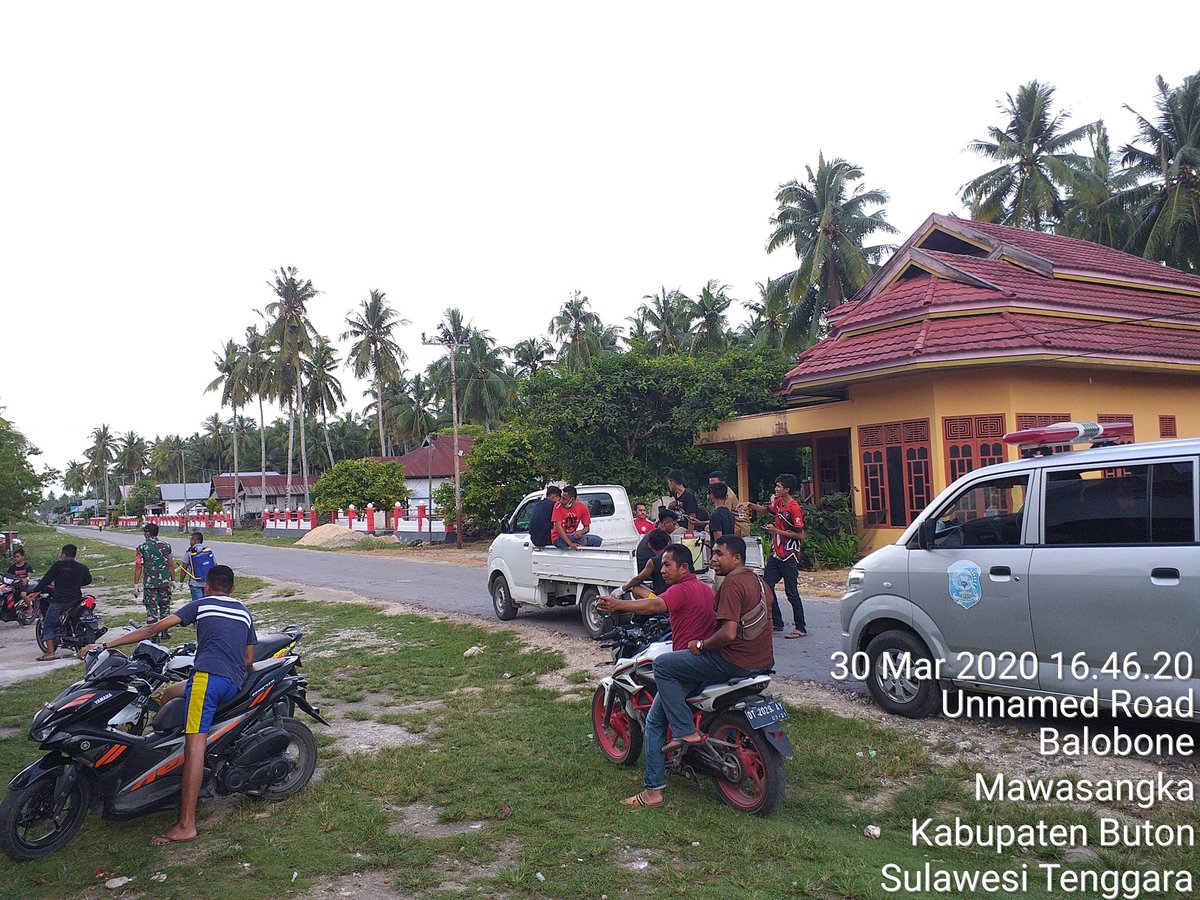 HasirunSpd's tweet photo. Pendamping Desa Kec. Gu, Buton Tengah, SULTRA
Sesuai arahan Gus Menteri sesuai pada SE No. 08 2020 &amp; Protokol Penanganan Covid19 Kemendes PDTT untuk Desa.
#RelawanDesaLawanCovid19
@halimiskandarnu @anwsanusi
@malik_haramain @imansyukri
@taufikmadjid71 @fachrilabalado https://t.co/o0I8zOlUlg