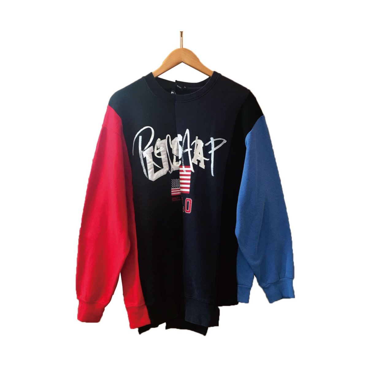 evoluir2002's tweet photo. [#RESCARP _POP UP SHOP]
ー5th Anniversary weekー
＿限定アイテム
□ RESCARP SWEAT
RESCARPの黄金比で作られたクレイジーパターンリメイクスウェット。
#evoluir #selectshop #金沢市 #感謝祭 #ANNIVERSARY #スウェット #リメイクスウェット #リメイク古着 #used #古着 #一期一会 #限定即売会 https://t.co/4kLVHt3HFD