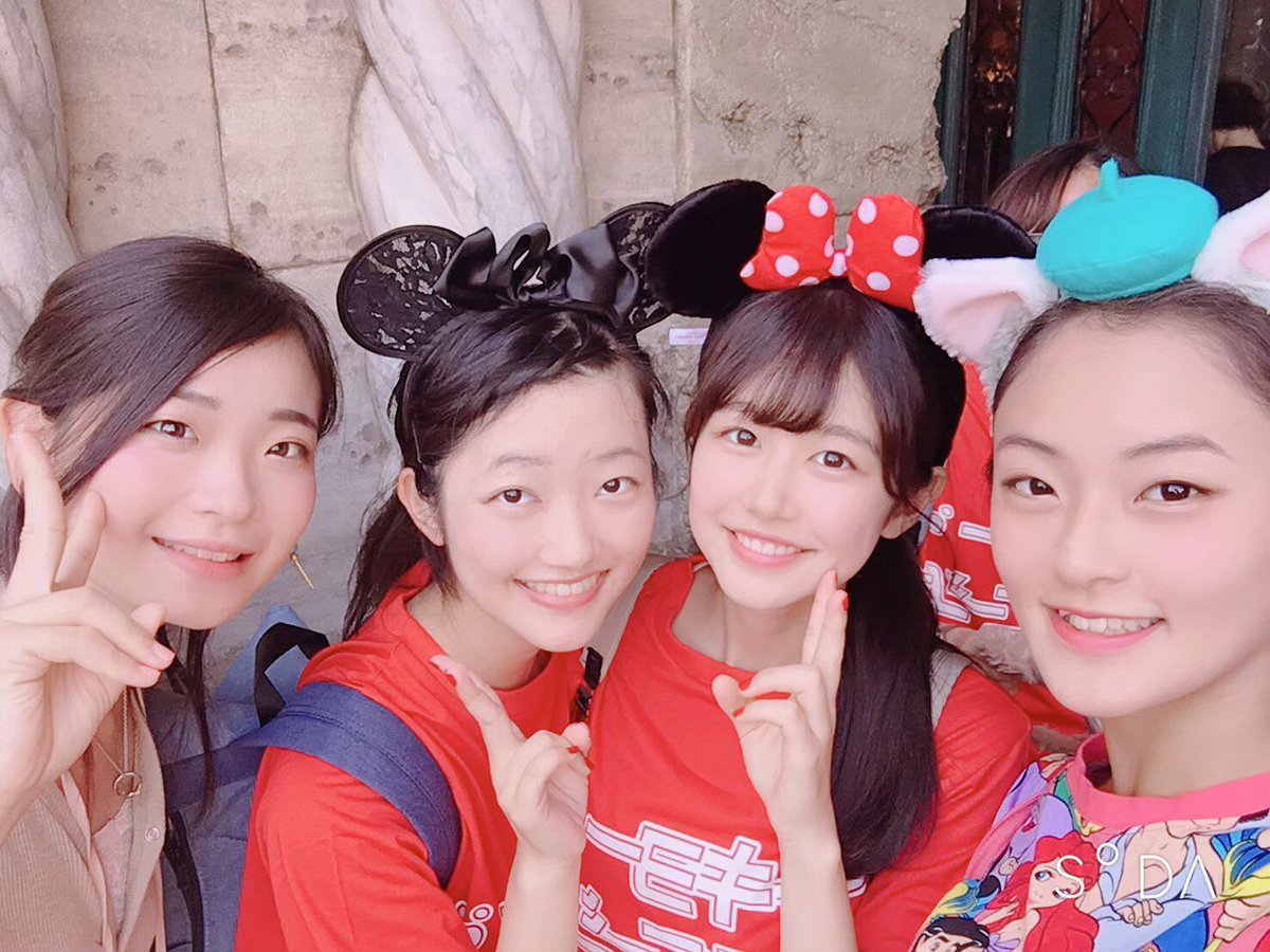 新潟大学競技ダンス部 Twitterissa 2年 ふみか 一見クールな印象を受けるが 中身は明るく陽気な女の子 時々笑い方が悪役っぽくなるのでびっくりする 器が大きく 大抵のことは気にしない モダン専攻だけどチャチャも好き 強めの メイクが似合う和風美人
