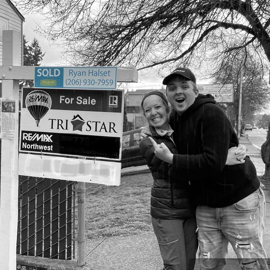 HomeSeattleHome's tweet photo. Congrats to my clients on their FIRST HOME! It started pouring right when we took this photo, but it’s a microcosm of how they handled their purchase through COVID-19 &amp; all that has come along with it...with a great attitude and a smile! 
🏡 #Realtor #Seattle 🏡 https://t.co/scrGsNXkY2