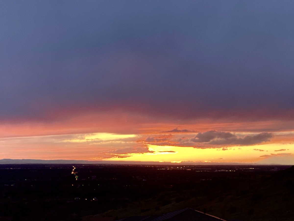 MarleneTromp's tweet photo. ...and your reward for making it through a day of pandemic sheltering-in-place topped with a 6.5 magnitude earthquake. 

And it will rise again tomorrow and break through the clouds to remind you that there are still things, every day, to which you can look forward. https://t.co/bFyOj3Dewz