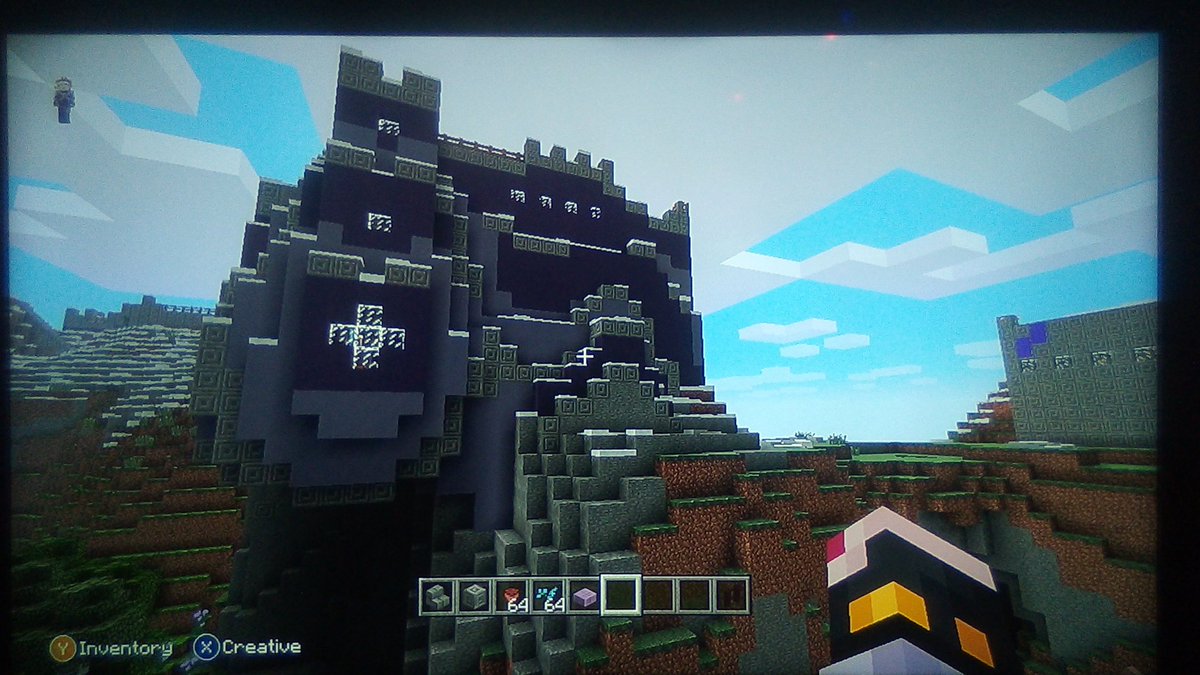 PrincessRoi's tweet image. Behold the Palace of Nevermore 🖤🖤🖤