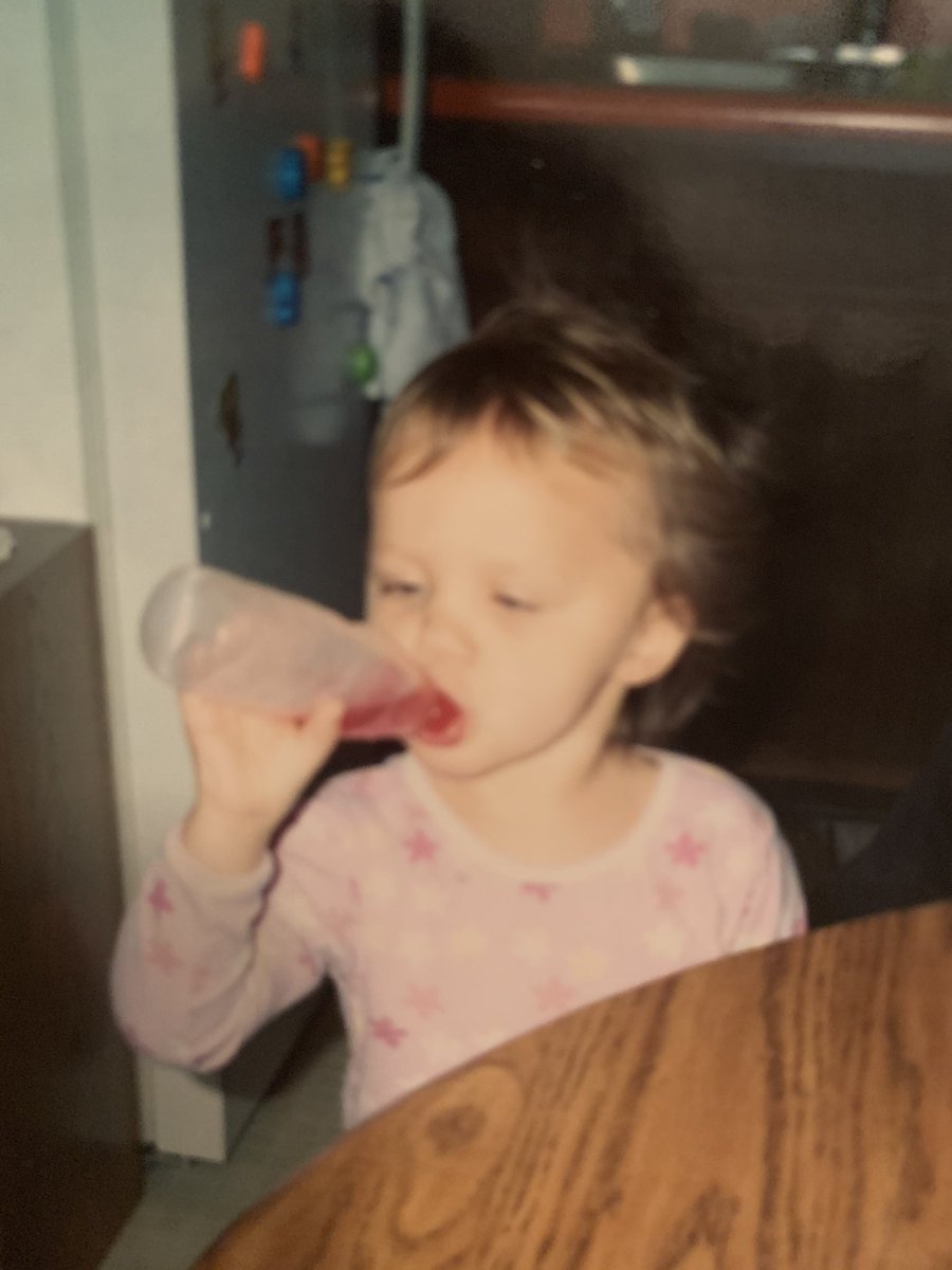mpdriscoll13's tweet photo. me during drinking vs me after drinking https://t.co/cGvquonWOv