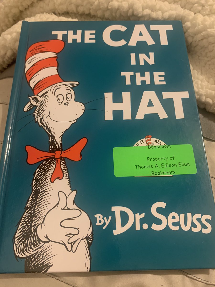 Coach_VThomas's tweet photo. Tipping my @dallasmavs hat for #Tipyourhatforreadingday and I read this classic @DrSeuss book #TheCatintheHat to my niece today!! @ThomasEdisonES @edisoneslib @EduKtor4life #virtualteachingvirtuallearning #readmeweekrevamped https://t.co/pj9mGAbtPN