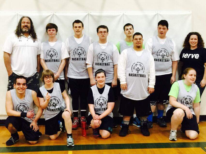 ShenaMo22's tweet photo. I accepted the challenge from @TimLuhring to post pics of me coaching &amp; nominate 4 other coaches to do the same within 24 hours or make a $20 donation to a local charity. ❤ our athletes! I nominate @SumnerFootball @NDSUTHROWS @sievers09 @CoachRandawg https://t.co/seOfcpnzBt