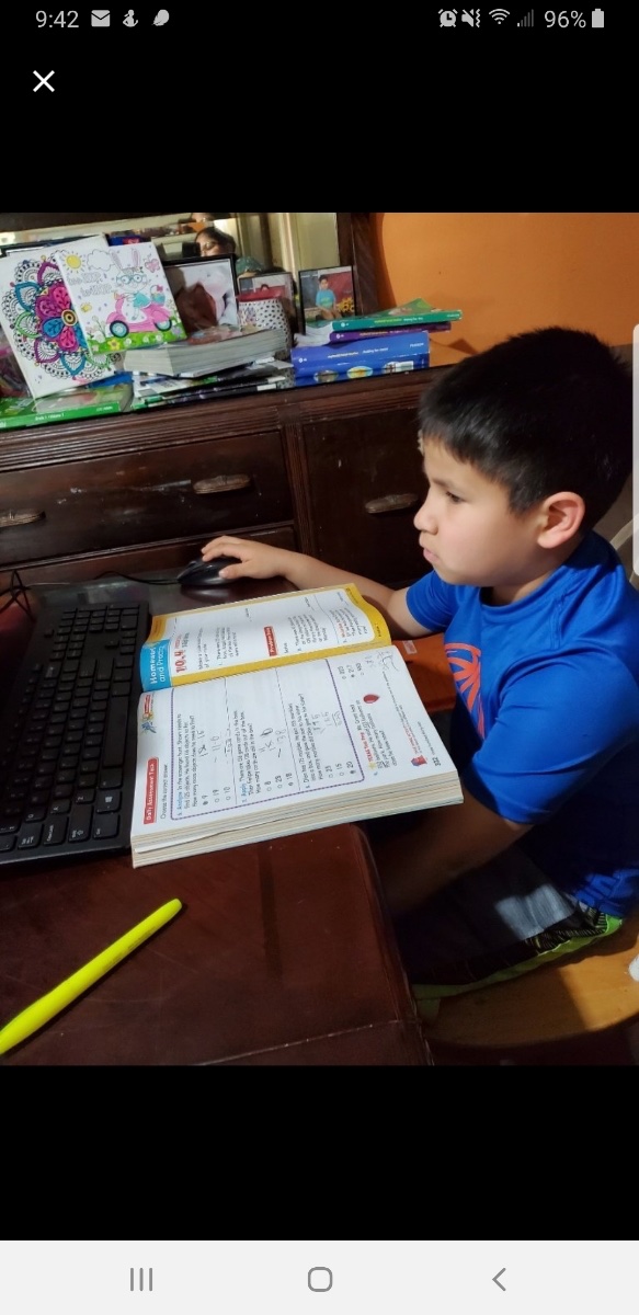 ElemMeadowbrook's tweet photo. 2nd Grade Distance Learning with Go Math! Go Ponies!
#CCISD #CCISDIT #ccisdedtech https://t.co/Wc3f6JjWB4