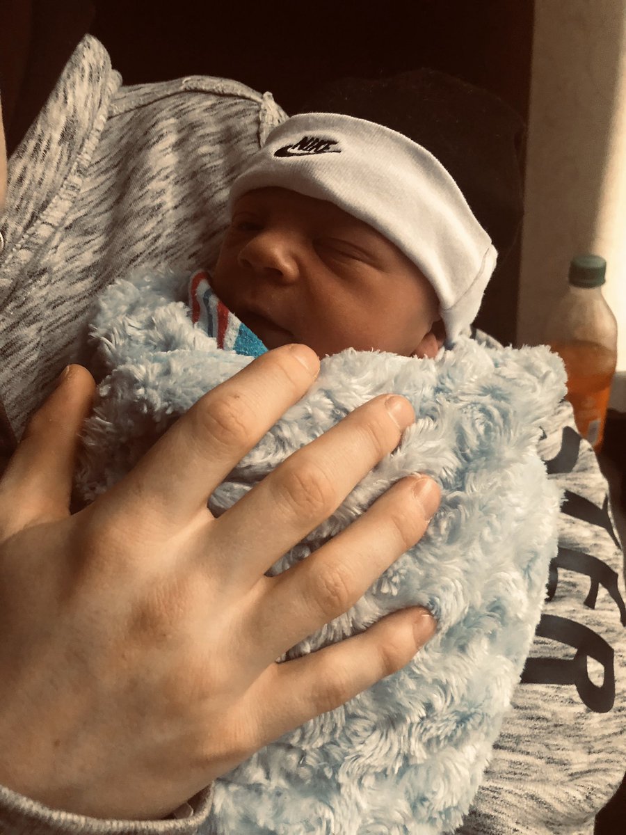 finesseness12's tweet photo. I love my little man so much 😫💙 https://t.co/2eiOKlKwmr