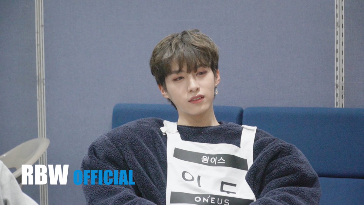 official_ONEUS's tweet photo. [#ONEUS] 

[Special] 네가 알던 
ONEUS(원어스)가 아냐 

▶ https://t.co/6BcH2mo0eh

#ONEUS #원어스 #만우절 https://t.co/aBU78yJ7a3