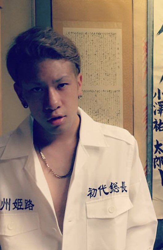 これがこうなってこうなった。 #オタク垢抜けた選手権2020 #垢抜けた