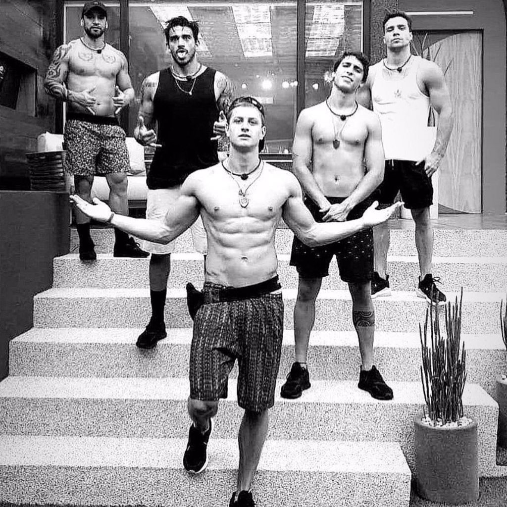 #TeamManuGavassi #BBB2020 #ForaPrior #DançaComAlê CONCLUÍMOS a nossa meta 🙏🏽.