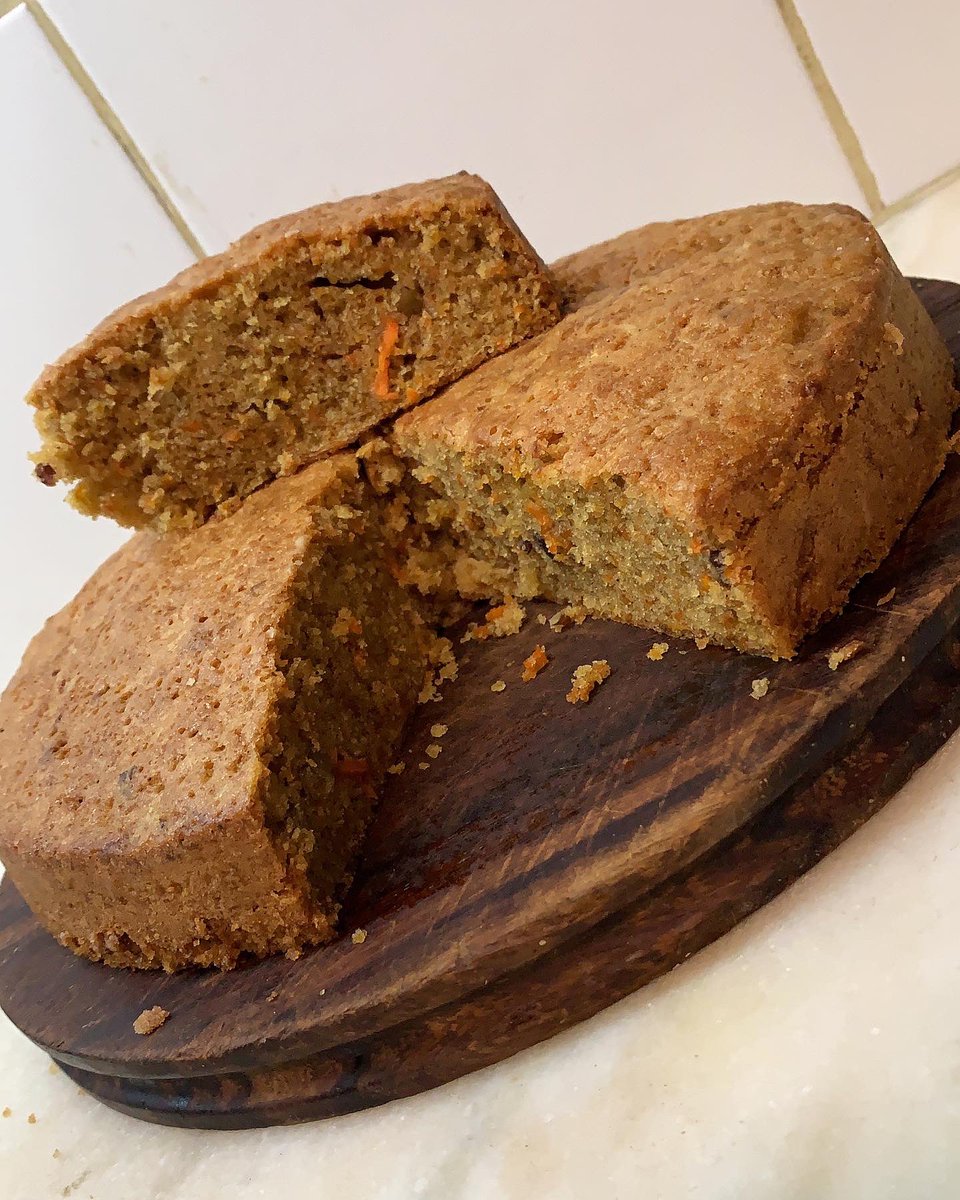 Dolce_SweetBake's tweet photo. #recetasdecuarentena #carrots #carrotcake 
Les subí el paso a paso de la receta en nuestro Instagram. Quien se anima a hacerla ? https://t.co/yj8dIE8XXX