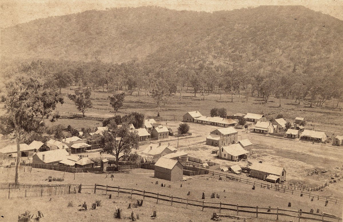 archivalaccess's tweet photo. Interested in 'Old Talllangatta'?

Here is an index of names appearing on the certificate of title from properties that now lay below Lake Hume.

https://t.co/8QttFVesrw

It includes the owner's name, the year they took ownership and the volume and folio number from the title. https://t.co/aP1iON2EF1