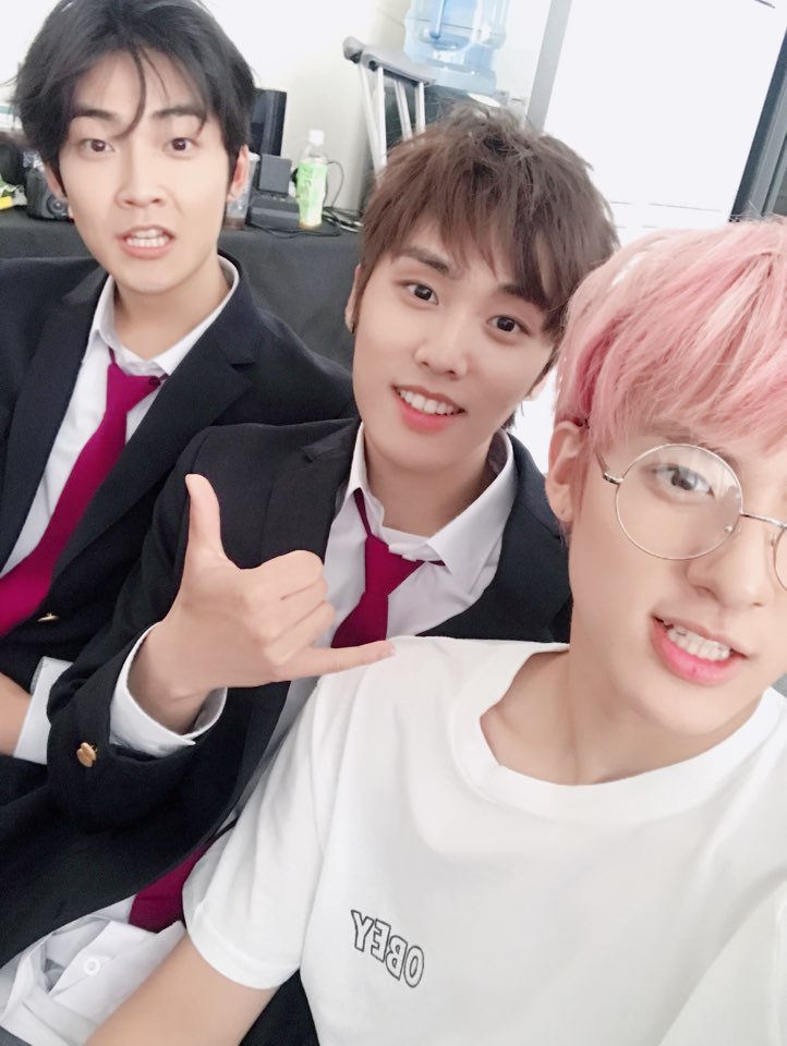 THE BOYZ (더보이즈) tweet media