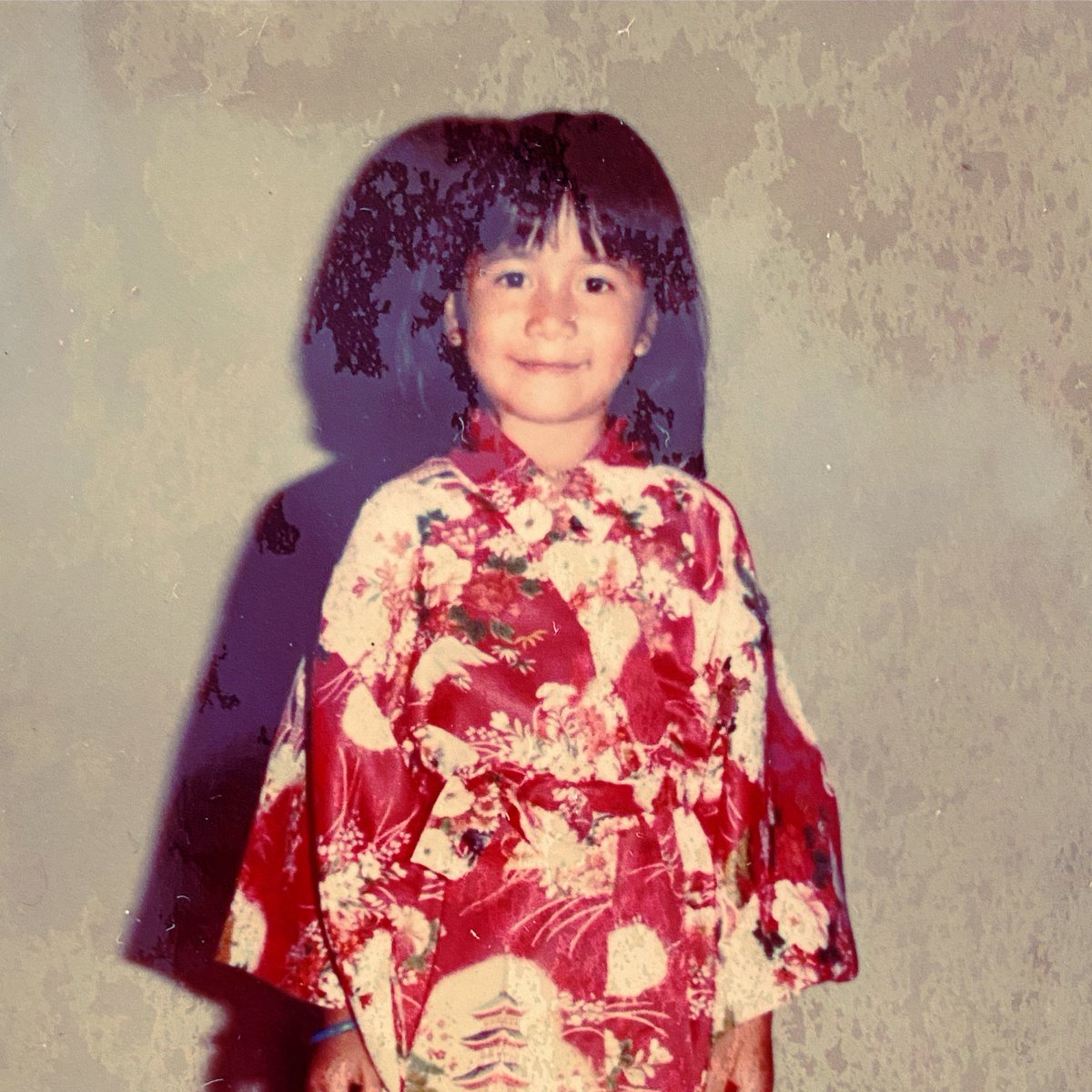 sisessa's tweet photo. Hey April.. Please be kind to us and please bring smiles, love, health and happiness to my family and friends and the world.. Aamiin 🙏🏼❤️ #thechildinus #HealTheWorld #ThisTooShallPass #loveanyway https://t.co/jLTmZZUZi7