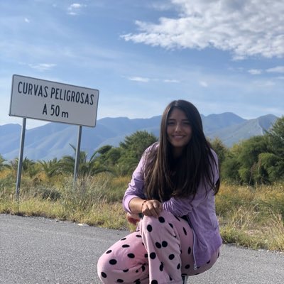 karinagreyes's tweet photo. #NuevaFotoDePerfil https://t.co/UX84dpcPNN
