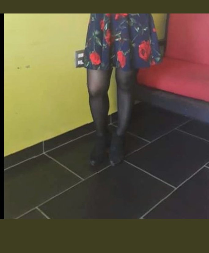 JiinhaS's tweet photo. Que bonitas piernas no?? a qué hora me las abren?🤔 https://t.co/arnpDR94I4