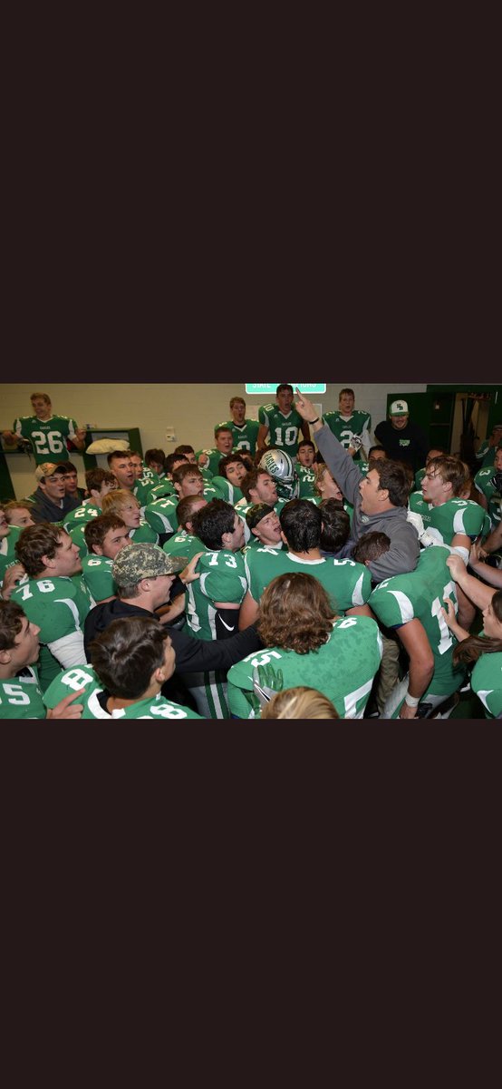 Jball_hb's tweet photo. I was nominated by @APDeason5 .Once nominated you have 24 hours to post a picture of you coaching or donate $20 to a local charity. I nominate @Coach_Bearden @CoachJoshHoyle @MSTRThomasKyle @bradrob2 @CoachCalebHoyle https://t.co/lQWWfTlkDe