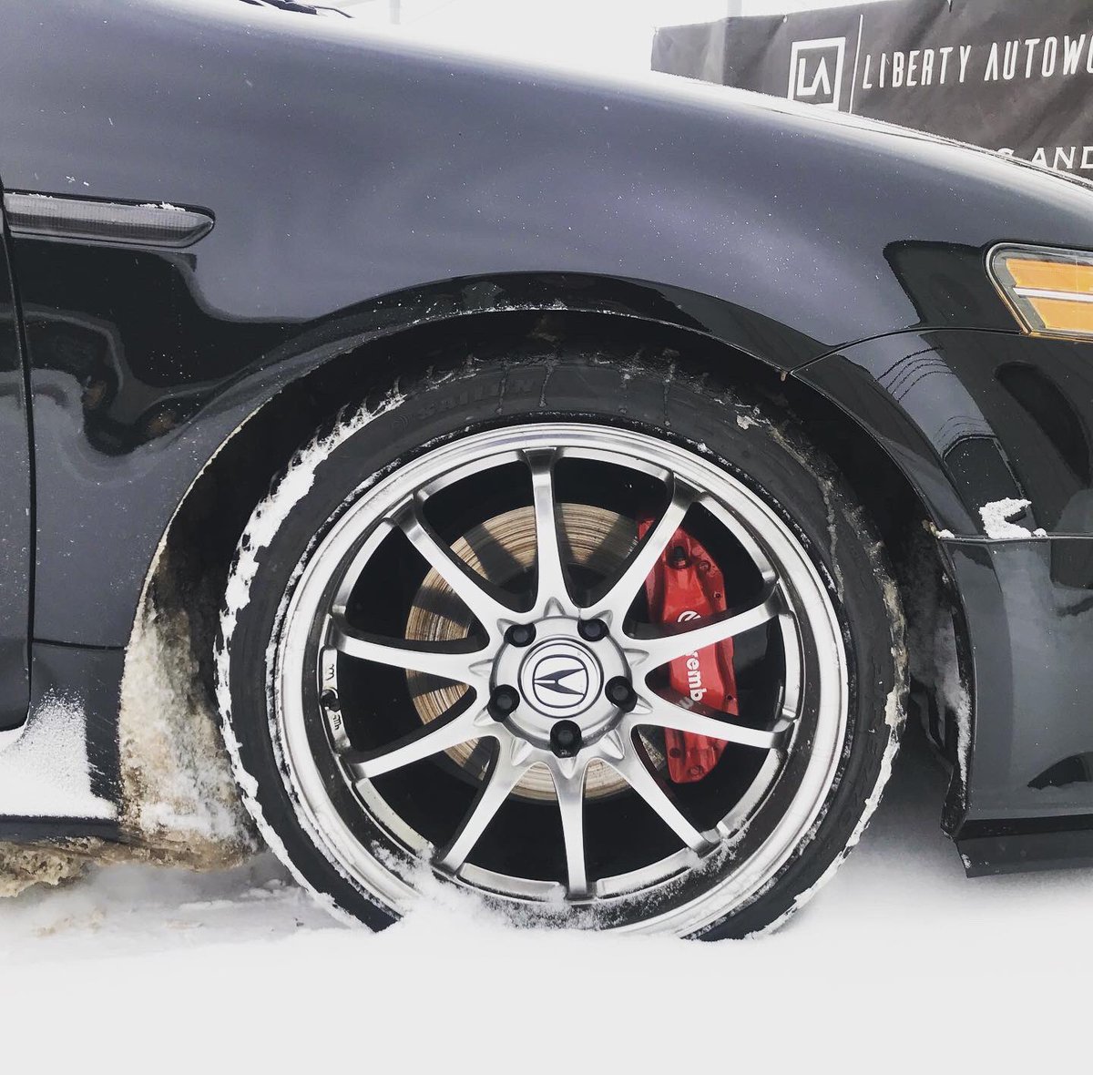 libertyautow0rx's tweet photo. The snow had a hard time sticking to this newly ceramic coated Acura πͺπΌ
.
π»https://t.co/QLJCptC3uK
π±780-900-8685
π§info@libertyautoworx.com
π£ 8520 126 Ave NW, Edmonton
#yeg #ceramicpro #xpelyeg #xpeledmonton #acura #acuratl #acuratltypes #tltypes #revivifyyeg @WestSideAcura https://t.co/o1vX9Yh4Pk