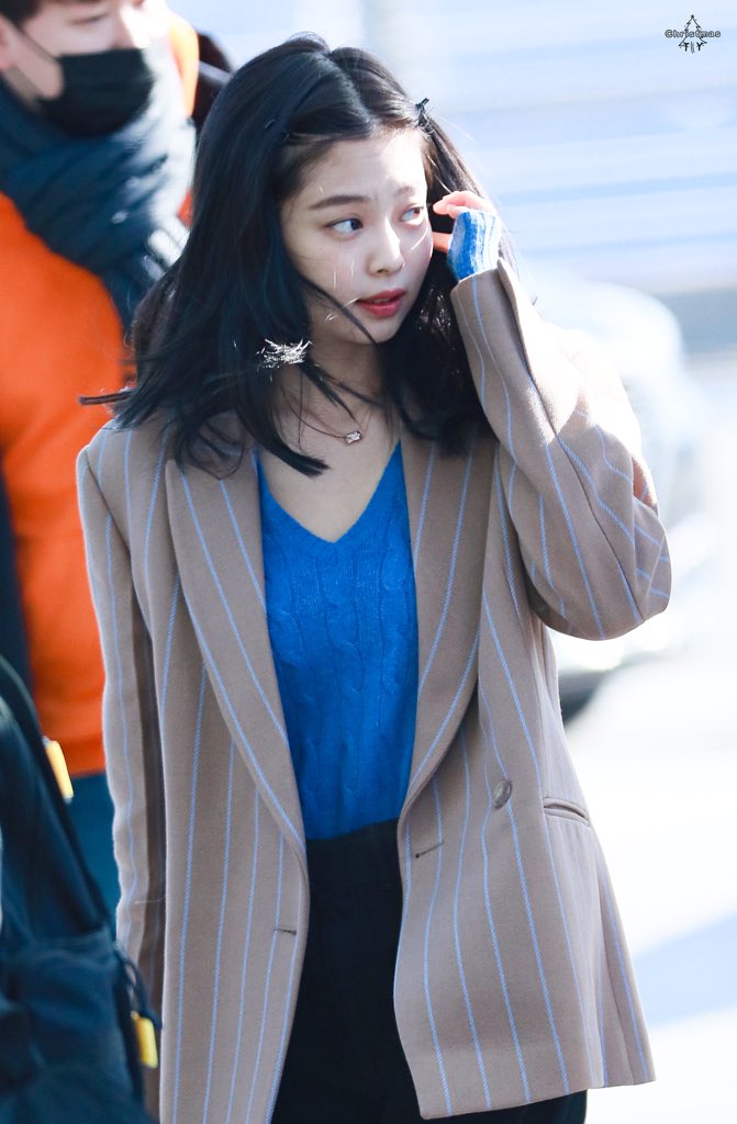 #제니 #JENNIE #BLACKPINK 
#AprilFoolsDay 
🥰🥰🥰