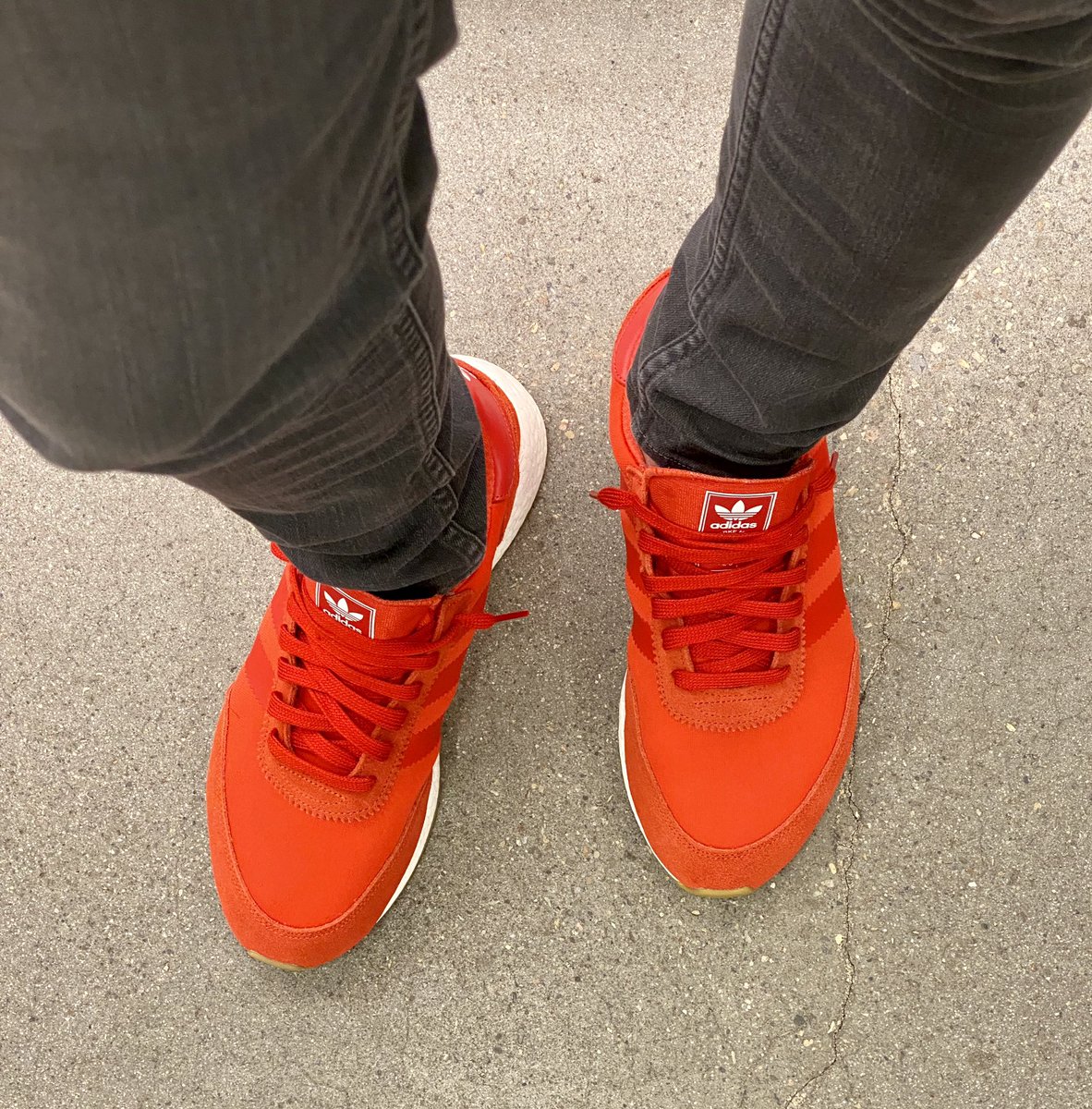 EssentialSNKRS's tweet photo. $25 come up. The other 3 are coming in Friday. 

#sneaks #boost #boosted #iniki #adidas #yoursneakersaredope #boostbrigade https://t.co/7XSDXV3xi0