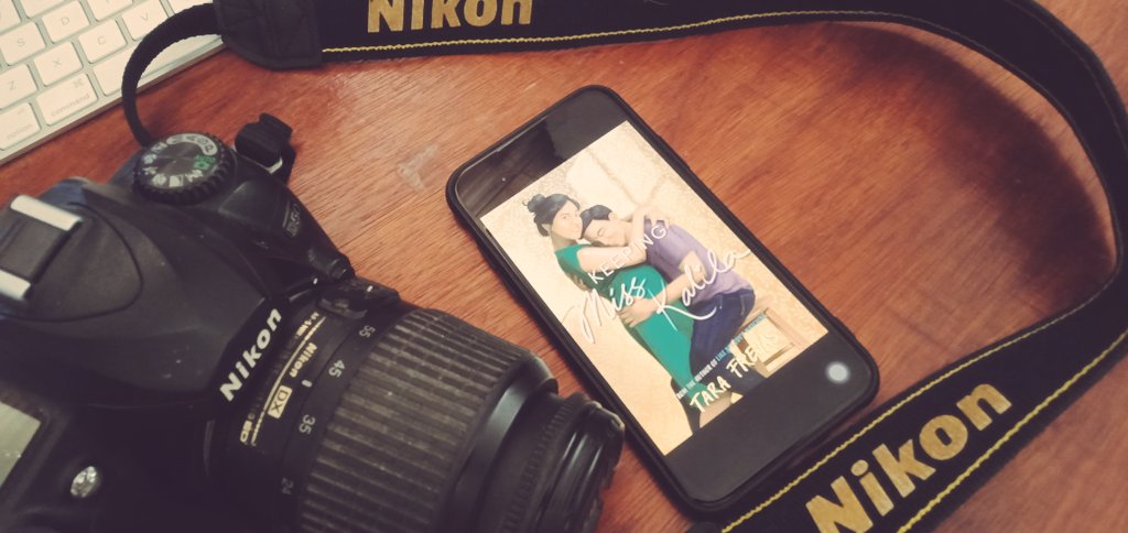 alyal_20's tweet photo. Happy happy book birthday, @tarafrejas! Congrats!!!! #KeepingMissKalila #ProjectDatu #romanceclass https://t.co/t1mOMjq4BT