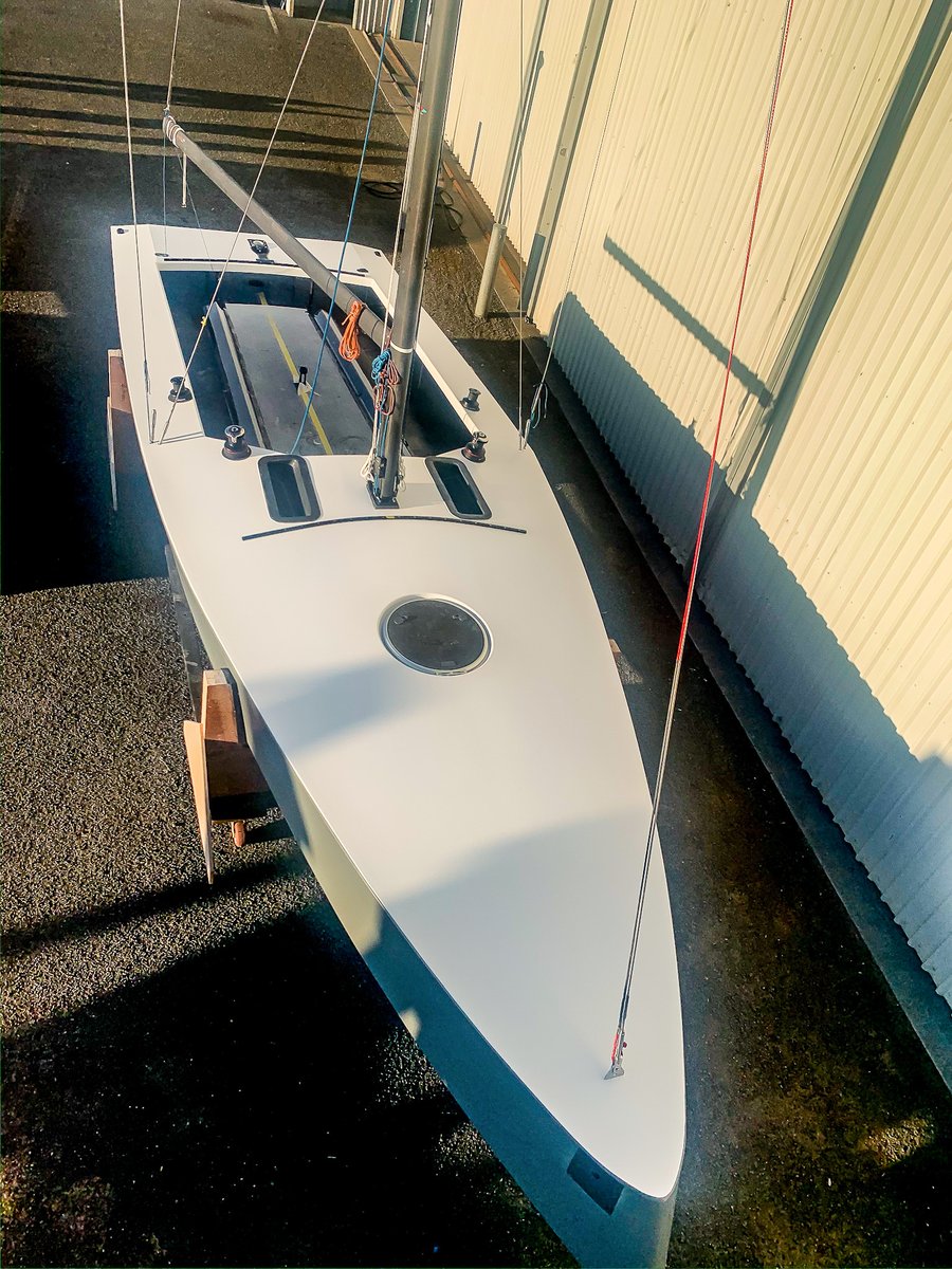 AGITALIA1994's tweet photo. Time for a teaser! The AC9F 9m monohull foiling boats for the #youthamericascup. We are proud to support #RHKCYTeamAgiplast  for this exciting journey.  #rnzys #rhkyc #Sustainability #Recycling #Teamwork #RHKYCSharks #foilsailing #foiling #CleanSeas #UNEP #YouthAmericasCup https://t.co/4LkXZJjf7p