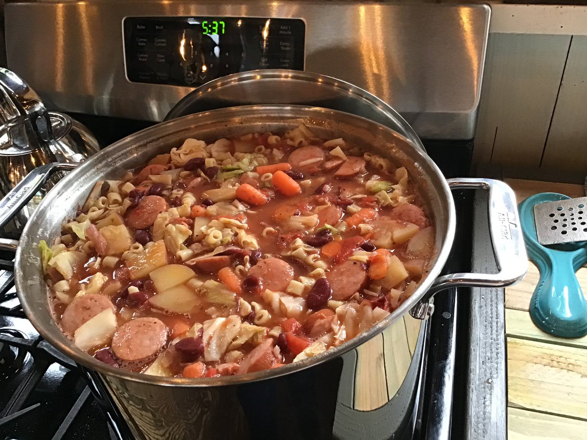 Maile Carpio tweet media