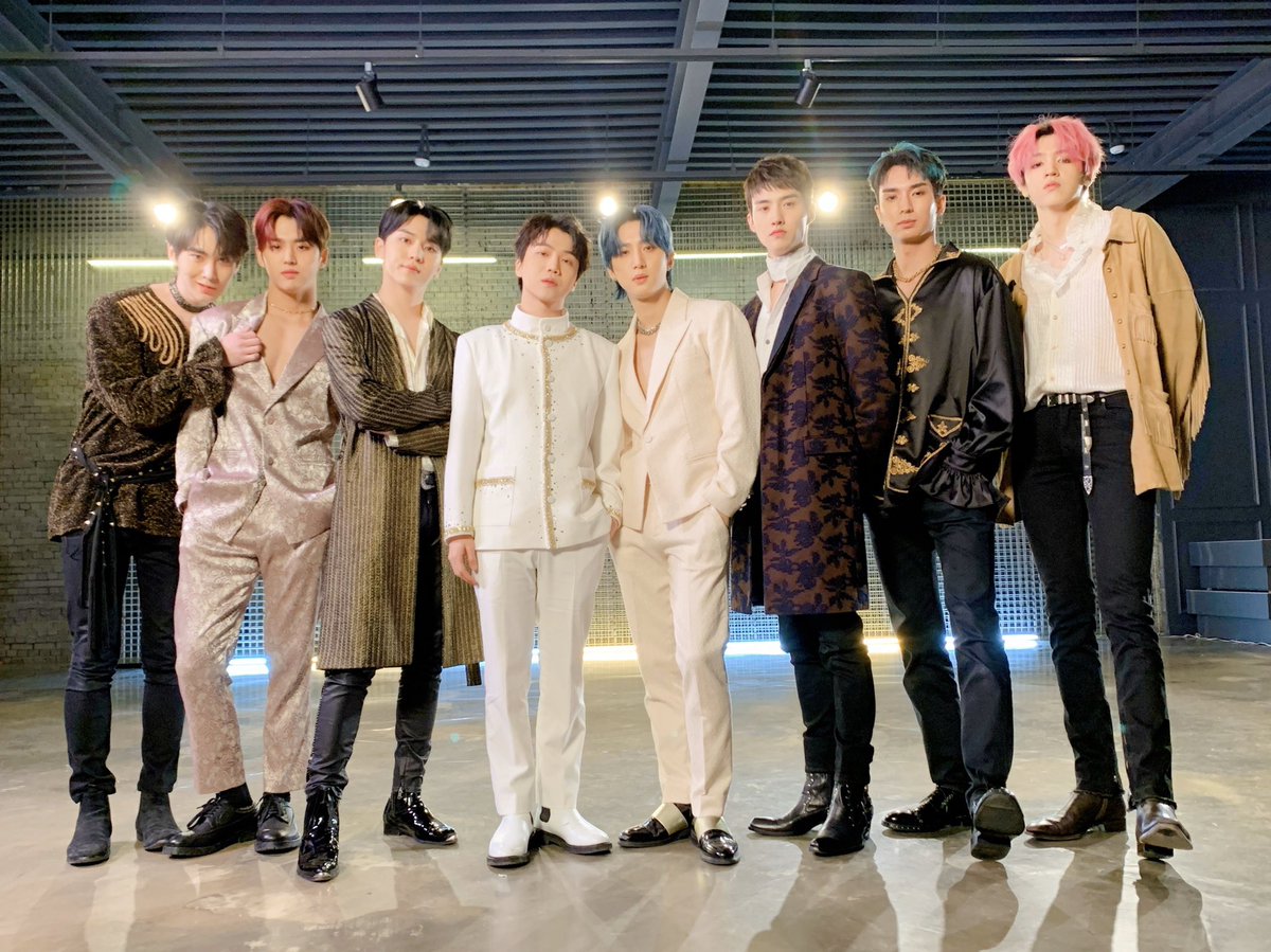 CUBE_PTG's tweet photo. [📢] 유니버스 주목!👏👏 잠시 후 오후 2시부터 펜타곤 공식 인스타그램 인스타스토리를 통해 🎉#만우절 스페셜 이벤트🎉 가 진행됩니다.
유니버스 여러분의 많은 관심 바랍니다!💜

➡️ https://t.co/hl4t7YmCVX

#펜타곤 #PENTAGON
#AprilFoolsDay https://t.co/1evb1W9g3W