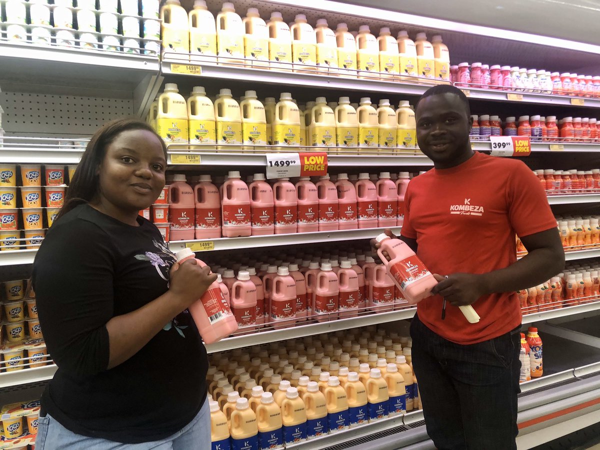 dingikombeza's tweet photo. Kombeza Managers checking on stock after a meeting at Shoprite. #supportsmallbusinesses #buymalawian #entrepreneurshiprocks #itsallpossible #growth Mzuzu and Lilongwe Shoprite coming to you soon! https://t.co/6EJReJGyyA