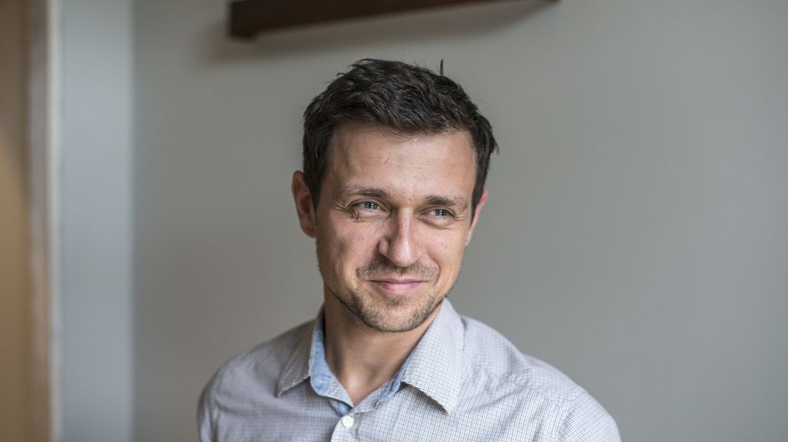 "Wir werden nicht umkippen." Kevin Friedersdorf gründete vor 18 Jahren die Schweriner Digitalagentur #mandarinmedien. Die #Coronakrise geht auch an ihm nicht spurlos vorbei. Allerdings entwickelte man bereits einige kreative Gegenmaßnahmen.

growsmarter.de/mandarin-medie…

#NewWork