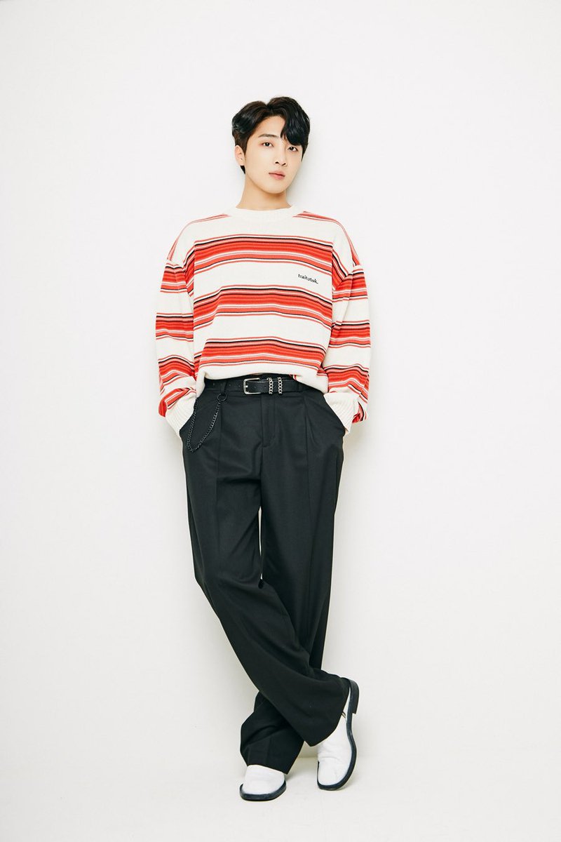 romeosingapore's tweet photo. [TRANS // INTERVIEW] 200401 Hwang Yunsung, “Learnt about life through Mister Trot, Idol →Trot Turning Point” Part 2

https://t.co/ule59csSUy

#Yunsung #HwangYunsung #ROMEO #MisterTrot #윤성 #황윤성 #미스터트롯 #윤짱 #로미오 #romeosgtrans @teamct_romeo @yun_official https://t.co/AxUPSbuhZu